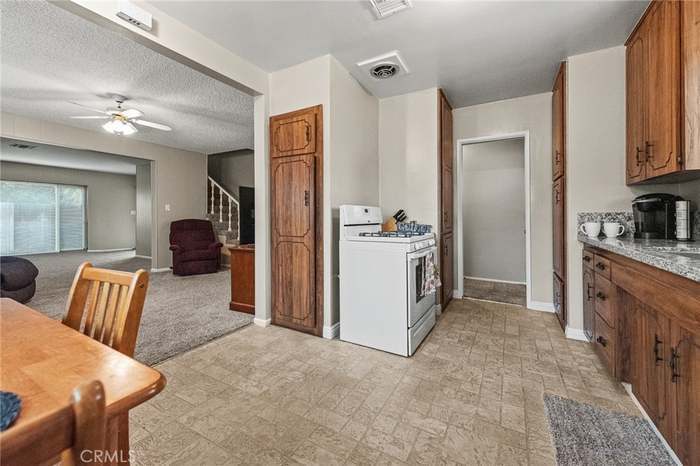 Building Photo - 5630 Challen Ave