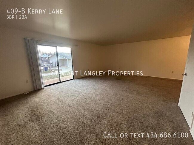 Building Photo - 409 Kerry Ln