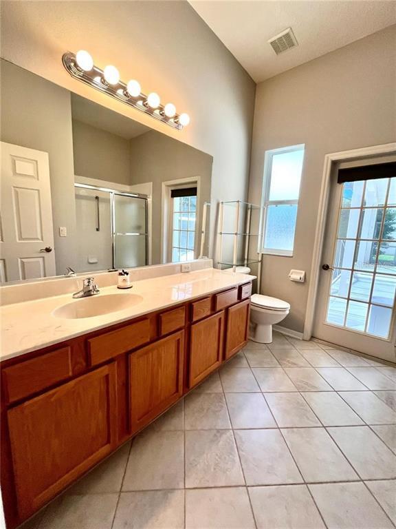 Building Photo - 5634 Belle Terre Dr