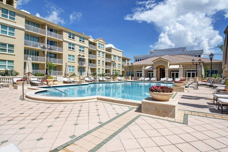 Building Photo - 99 SE Mizner Blvd