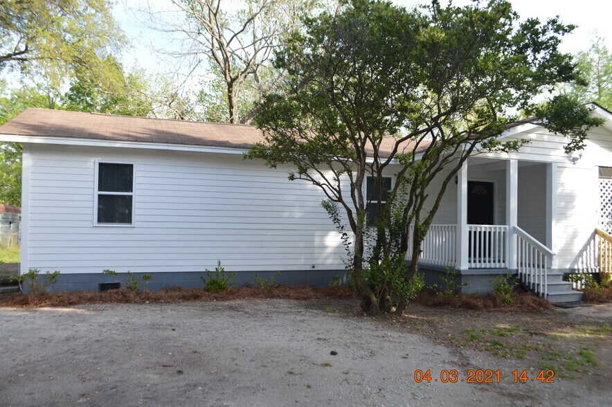 Building Photo - 106 Craven Rd