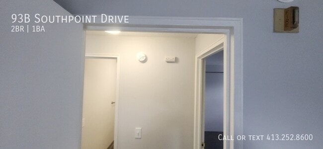 Building Photo - 93 Southpoint Dr