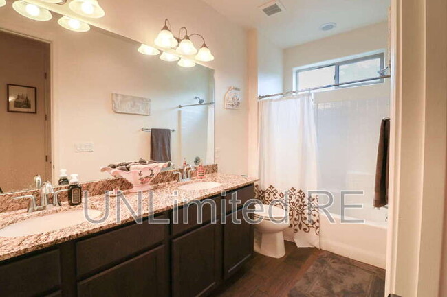 Building Photo - 2429 W Bruce Balle Dr