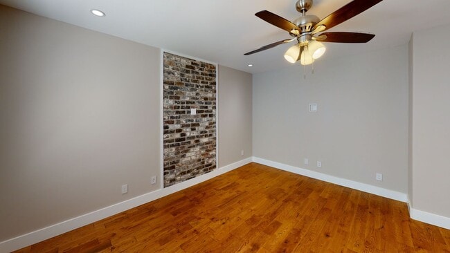 Building Photo - 1610 Forest Ave