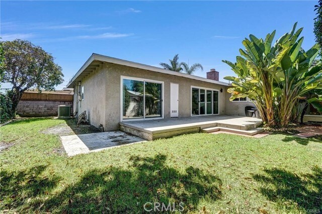 Building Photo - 2420 Marwick Ave