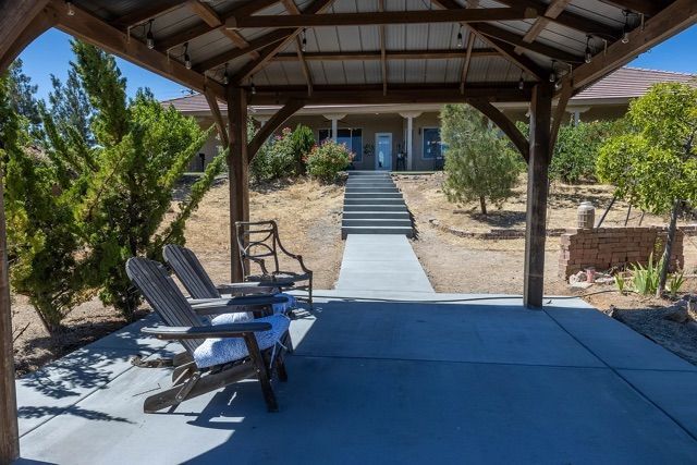 Building Photo - 7438 Woodcliff St