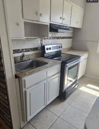Building Photo - Charming 3-Bedroom, 1-Bathroom Home