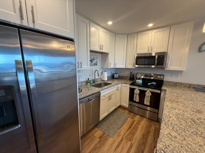 Building Photo - 315 Ocean Blvd