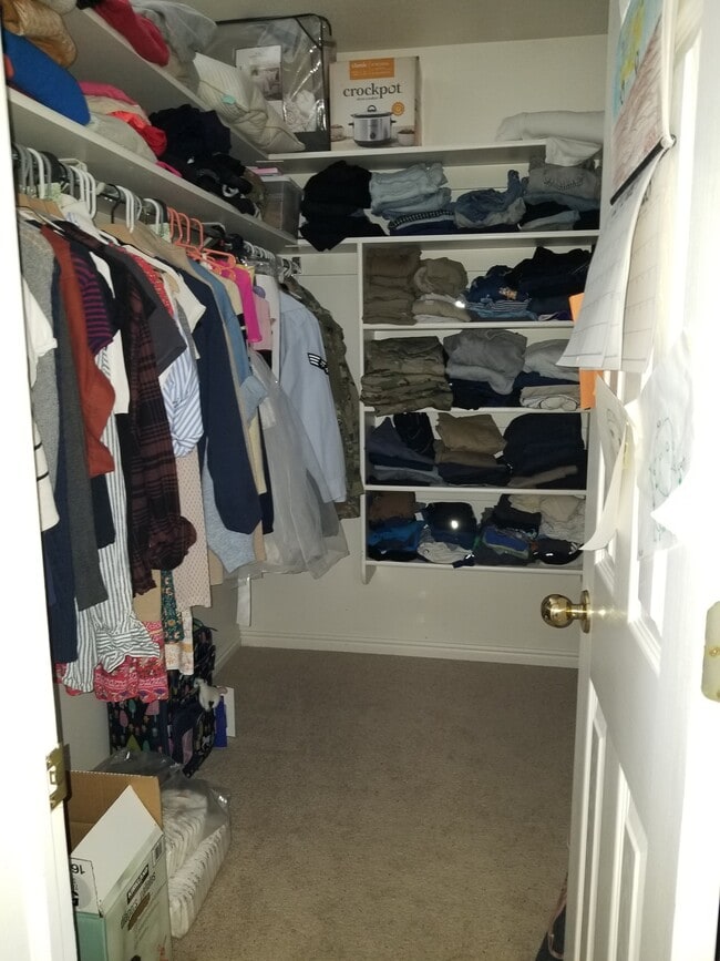 Building Photo - 2258 W 5700 S