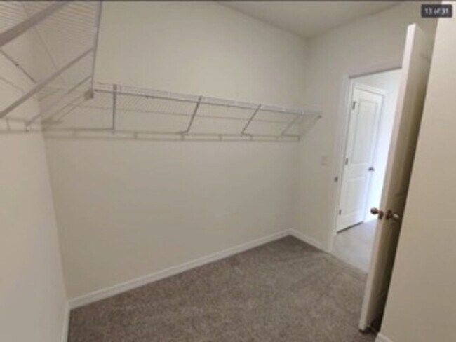 Building Photo - 8851 Bower Bass Cir