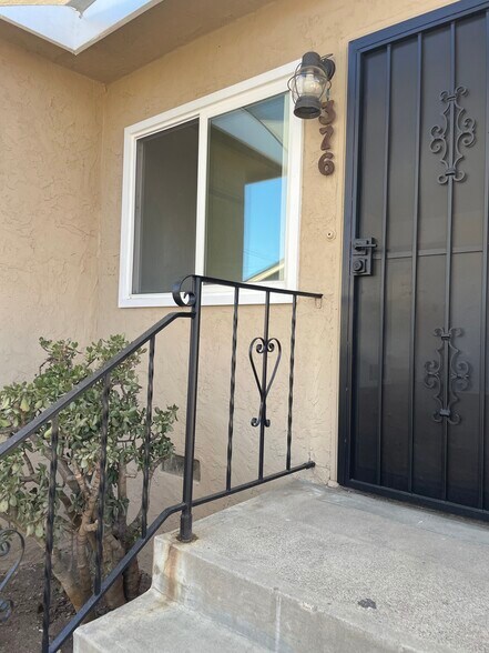 Primary Photo - 376 Richfield Ave