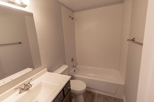 Building Photo - 3608 Greeley Dr