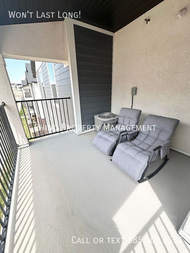 Building Photo - 841 Coulsen Dr