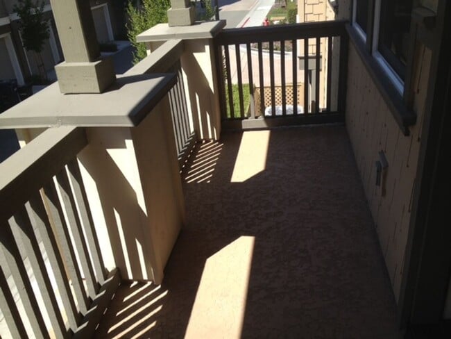 Building Photo - 3 BD/3.5 BA Townhouse in downtown Livermore Station, No Pets