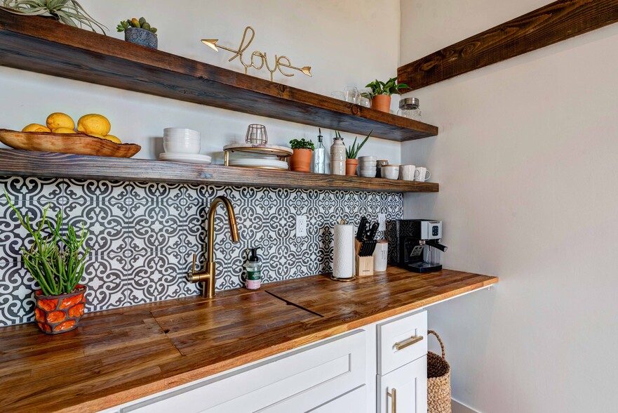 washer/dryer unit now in space where you see basket below countertop. - 2820 Panorama Dr