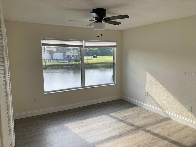 Building Photo - 17202 Sandalwood Dr