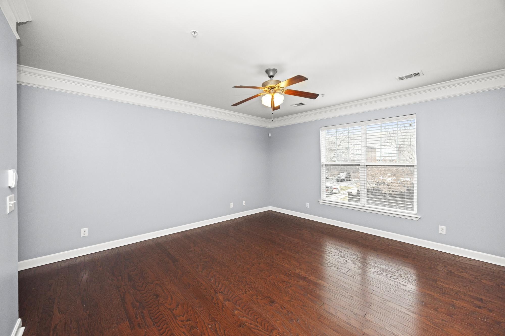 Building Photo - 2310 Elliott Ave