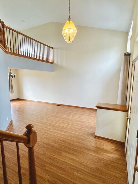 Building Photo - 2016 Harrison Ave