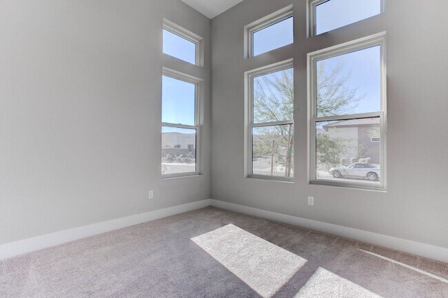 Building Photo - 4778 Outlook Peak St