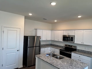 Building Photo - 16112 Larustinus St