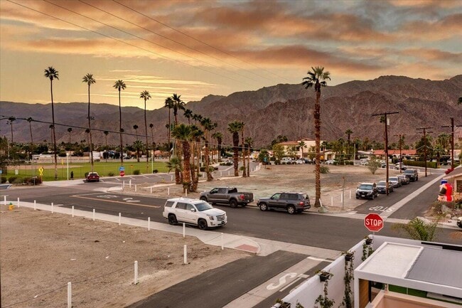 Building Photo - 51120 Avenida Navarro