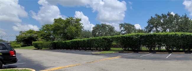 Building Photo - 8620 N Sherman Cir