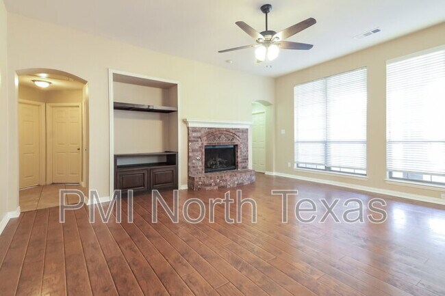 Building Photo - 2677 Pine Trail Dr