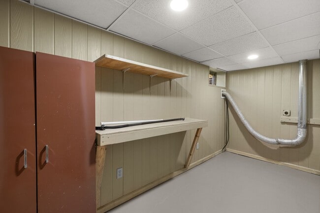 Building Photo - MOVE IN READY! Passed Occupancy!!! Move in BEFORE the holidays! Refrigerator included.