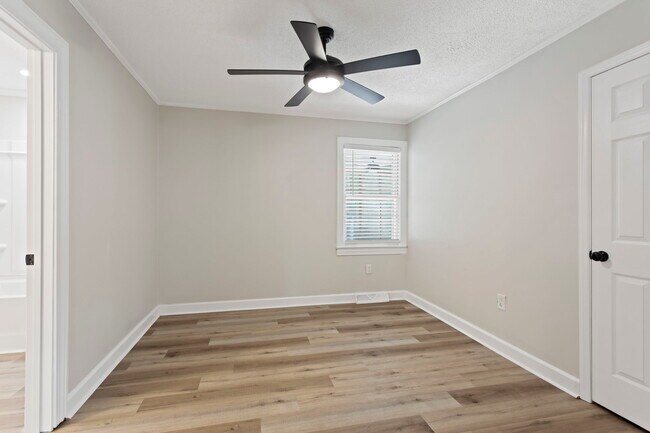 Bedroom 2 - 22 Tubbs Mountain Rd