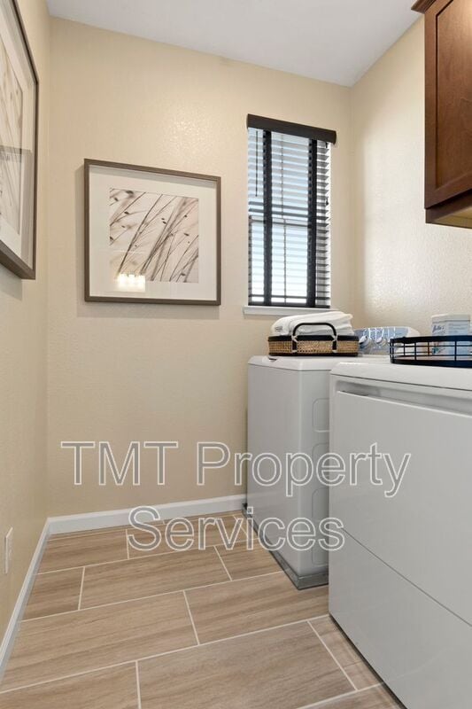 Building Photo - 4445 Rhone Walk