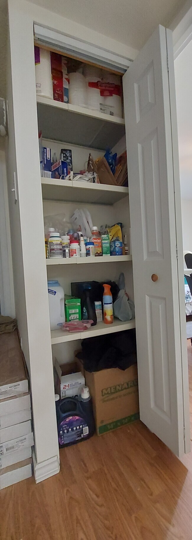 Linen Closet - 280 Bridgewater Rd