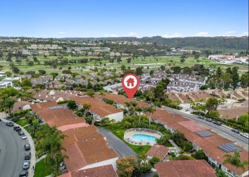 Building Photo - 2335 Caringa Way