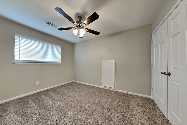 Building Photo - 12522 Lusterleaf Dr