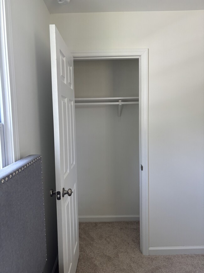 Building Photo - 1246 NC-27