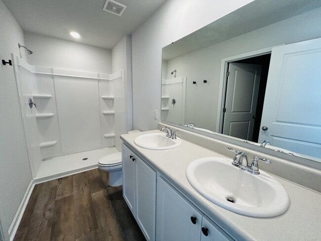 Building Photo - 2157 Grande Palms Trl