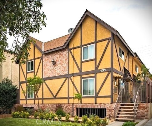 Primary Photo - 437 Ivy St