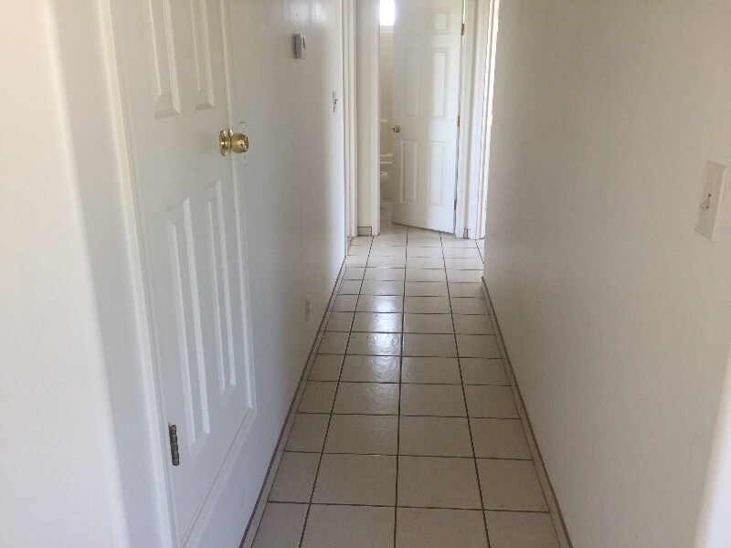 Building Photo - 1141 Calle Carmelita