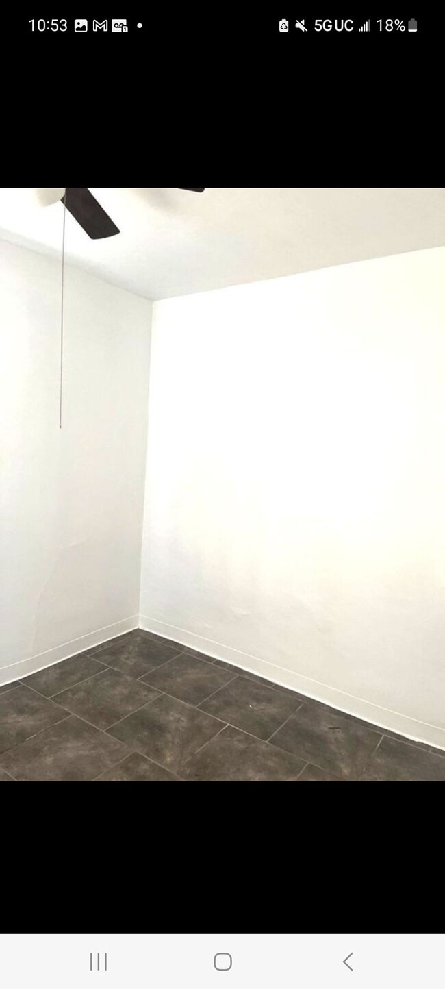 Building Photo - 525 Mesilla St SE