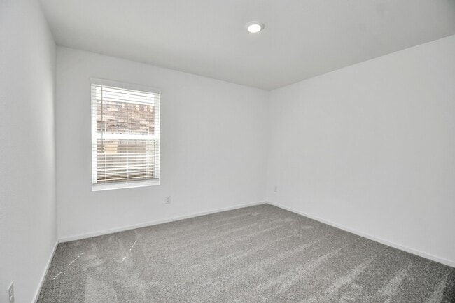 Building Photo - 1022 Gentle Nook Dr