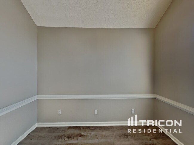 Building Photo - 218 Bo Simpson Pkwy