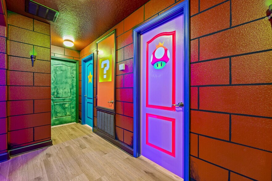 Building Photo - 8964 Bismarck Palm Rd