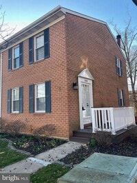 Building Photo - 6304 Ducketts Ln