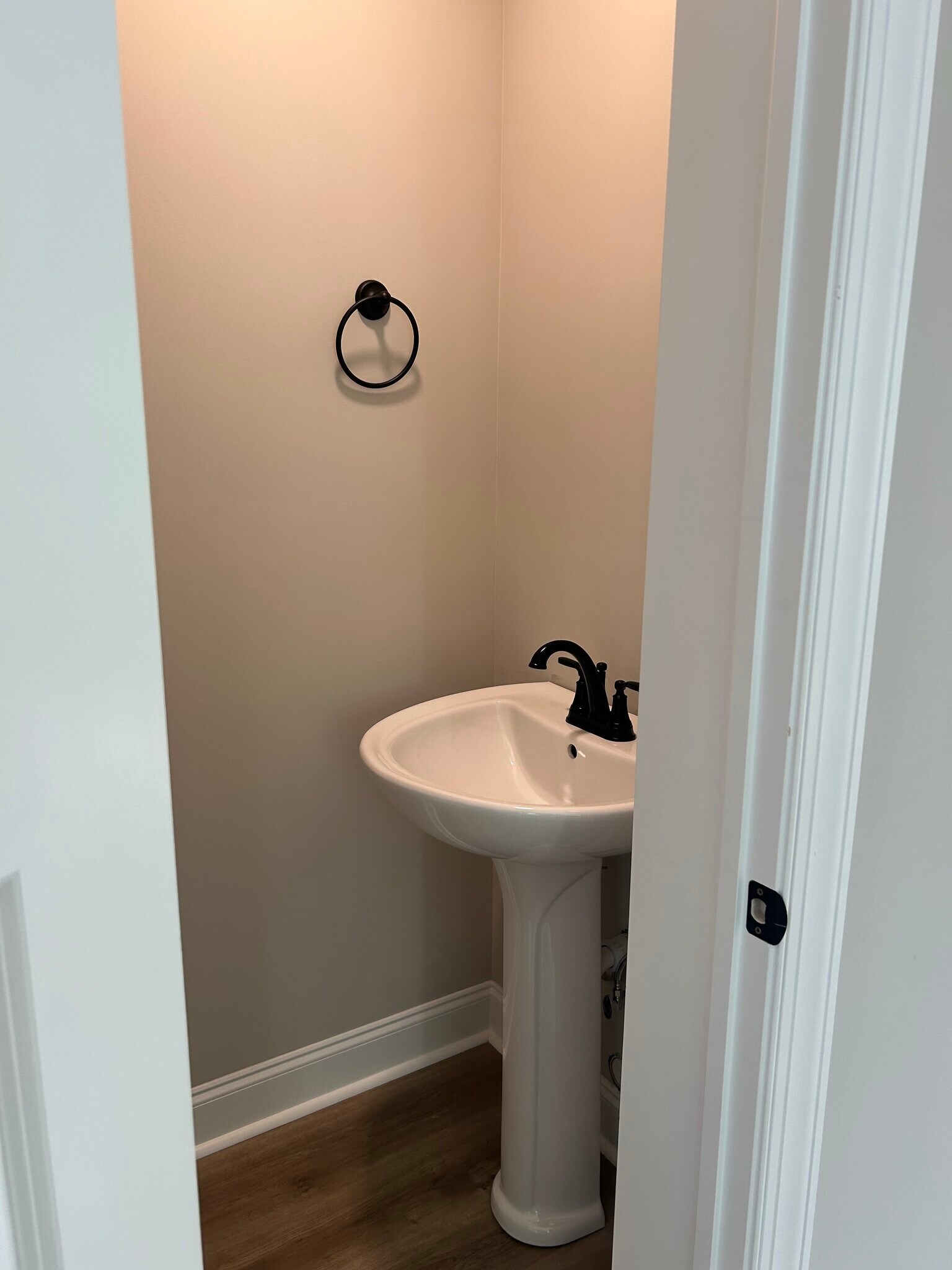 Building Photo - 320 Warrenfells St