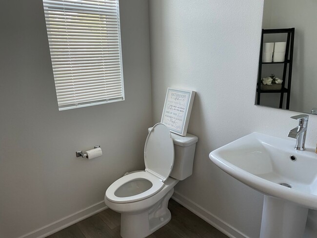 Building Photo - New Construction Town Home in Brea