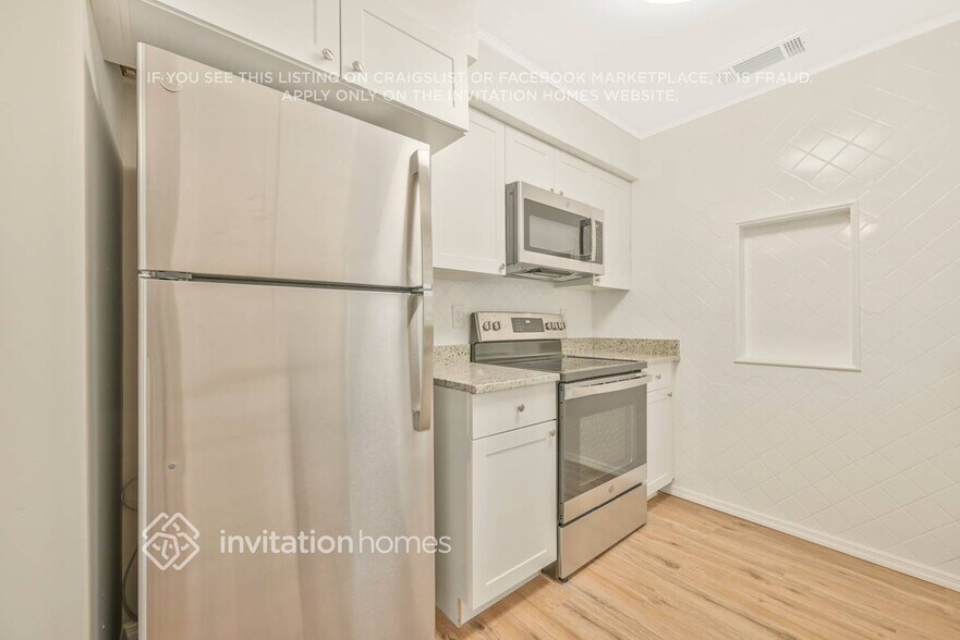 Building Photo - 4389 Signal Hill Rd