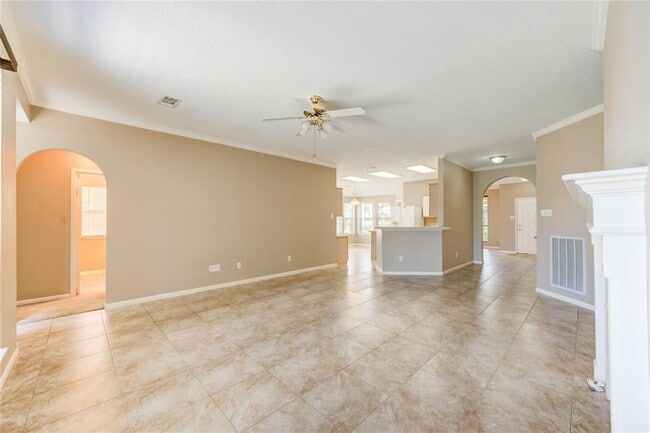 Building Photo - 4814 Cotter Ln