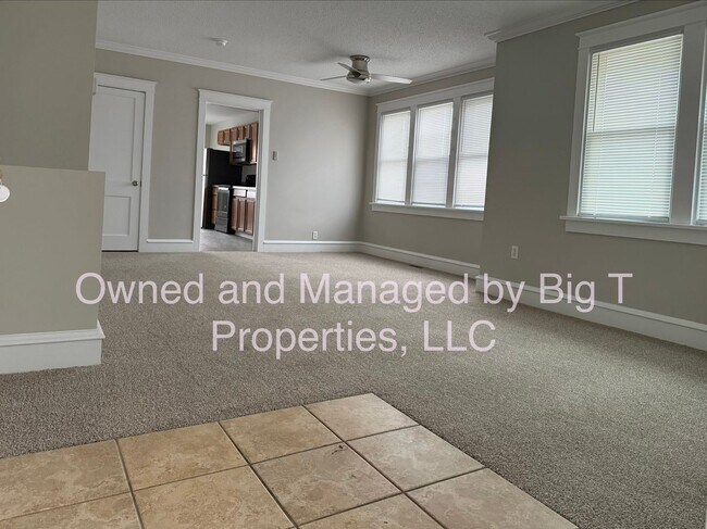 Building Photo - Family Home in Wilmington