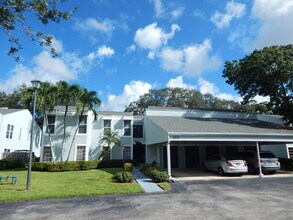 Building Photo - 6117 Old Court Rd