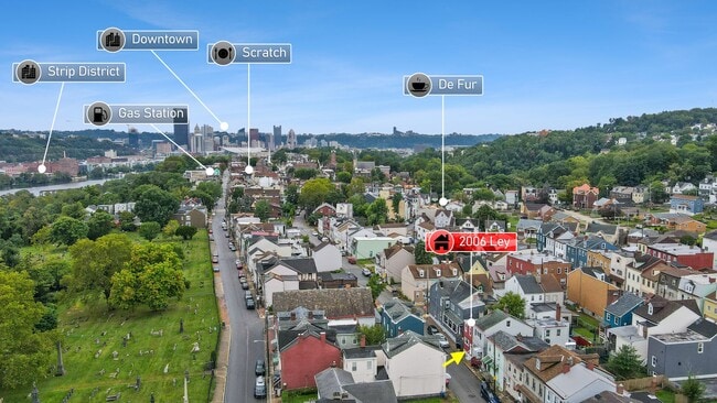 Building Photo - Tastefully updated  2-Bed, 1-Bath Gem in Troy Hill!