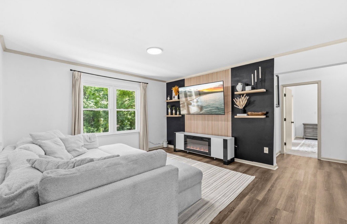 Building Photo - 6570 Tip Hill Dr